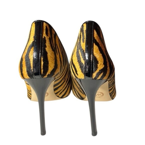 Michael Kors Parker Pump Tiger Print Calf Hair Patent Leather Stiletto Size 6 - Picture 4 of 6